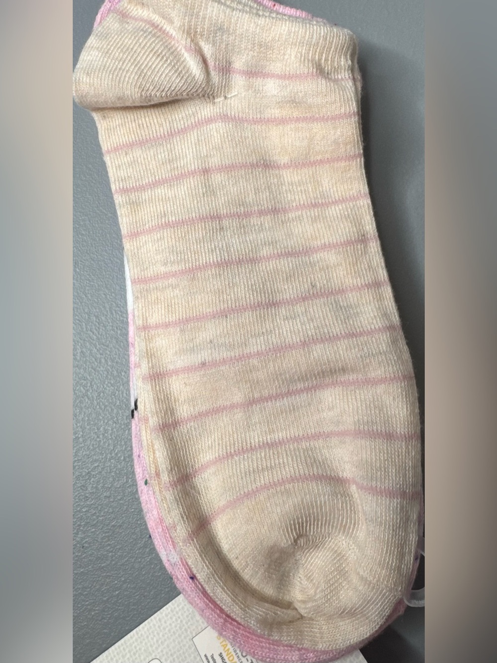 kathy ireland women’s unicorn Pink Low-Cut No-Show Socks - Pack of 2 neutral - Picture 3 of 3